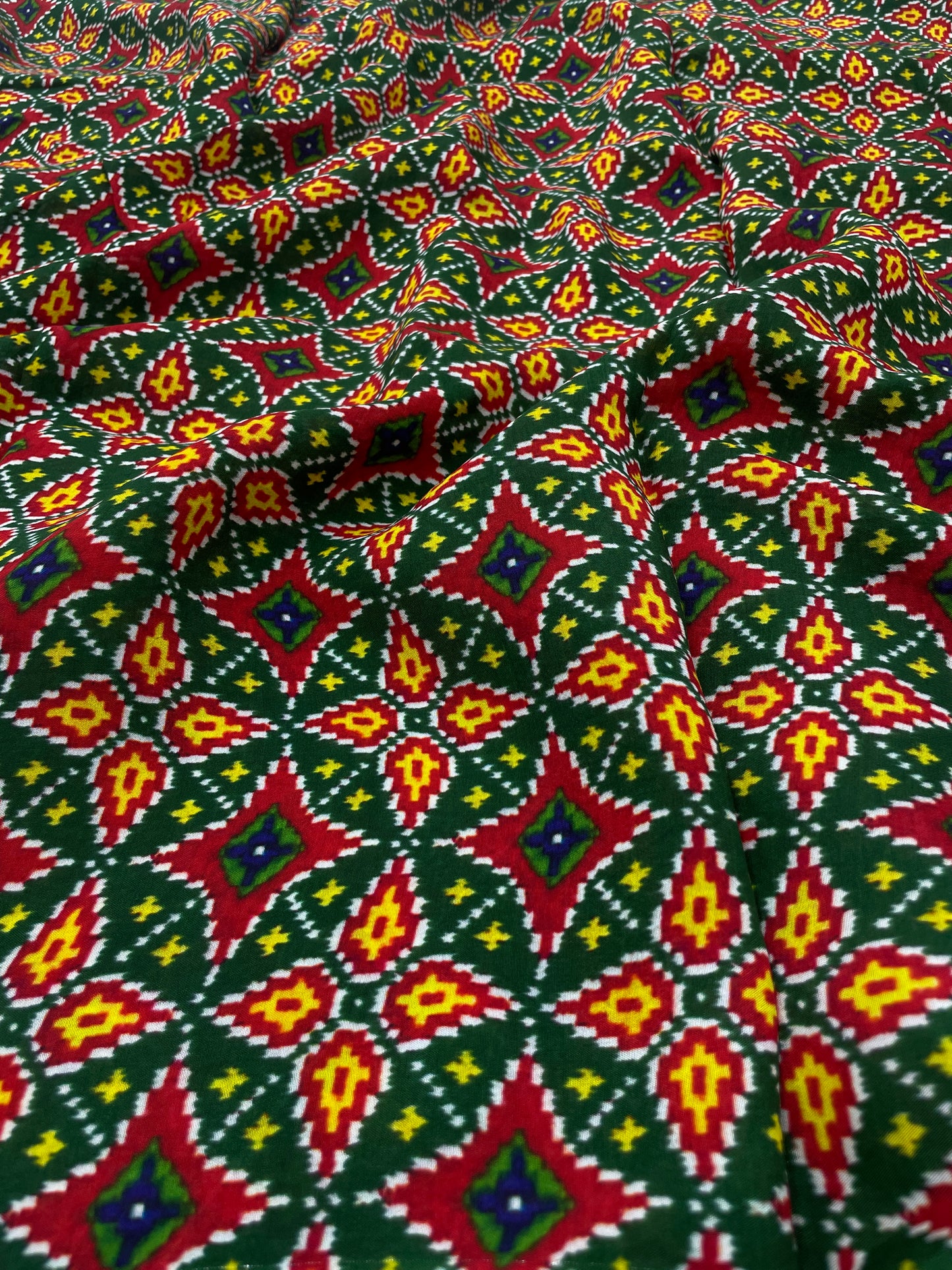Dola Silk Patola Print (44" Inch)