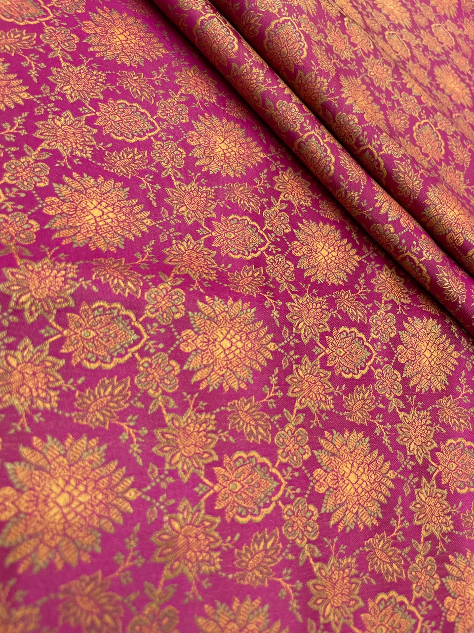 Banarasi Brocade (44"inch)