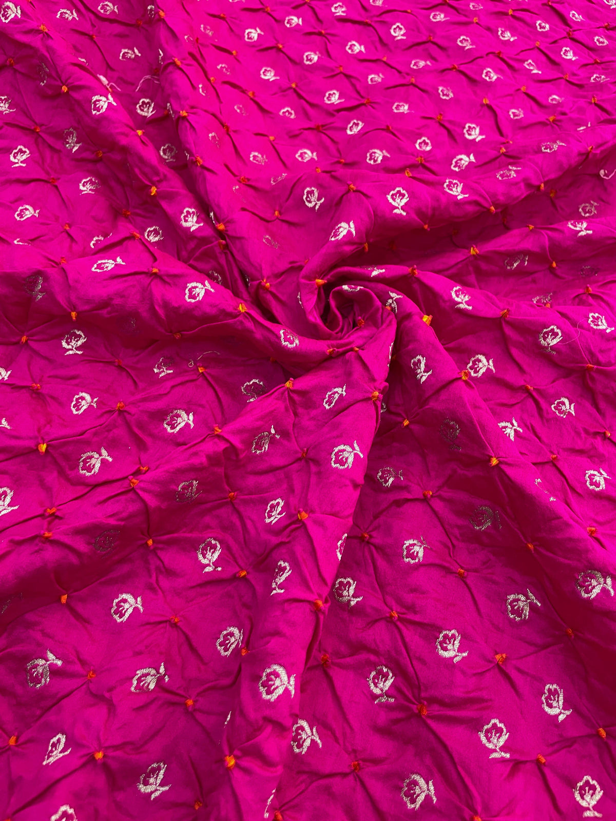 Pure banarasi silk zari butti with hand bandhani