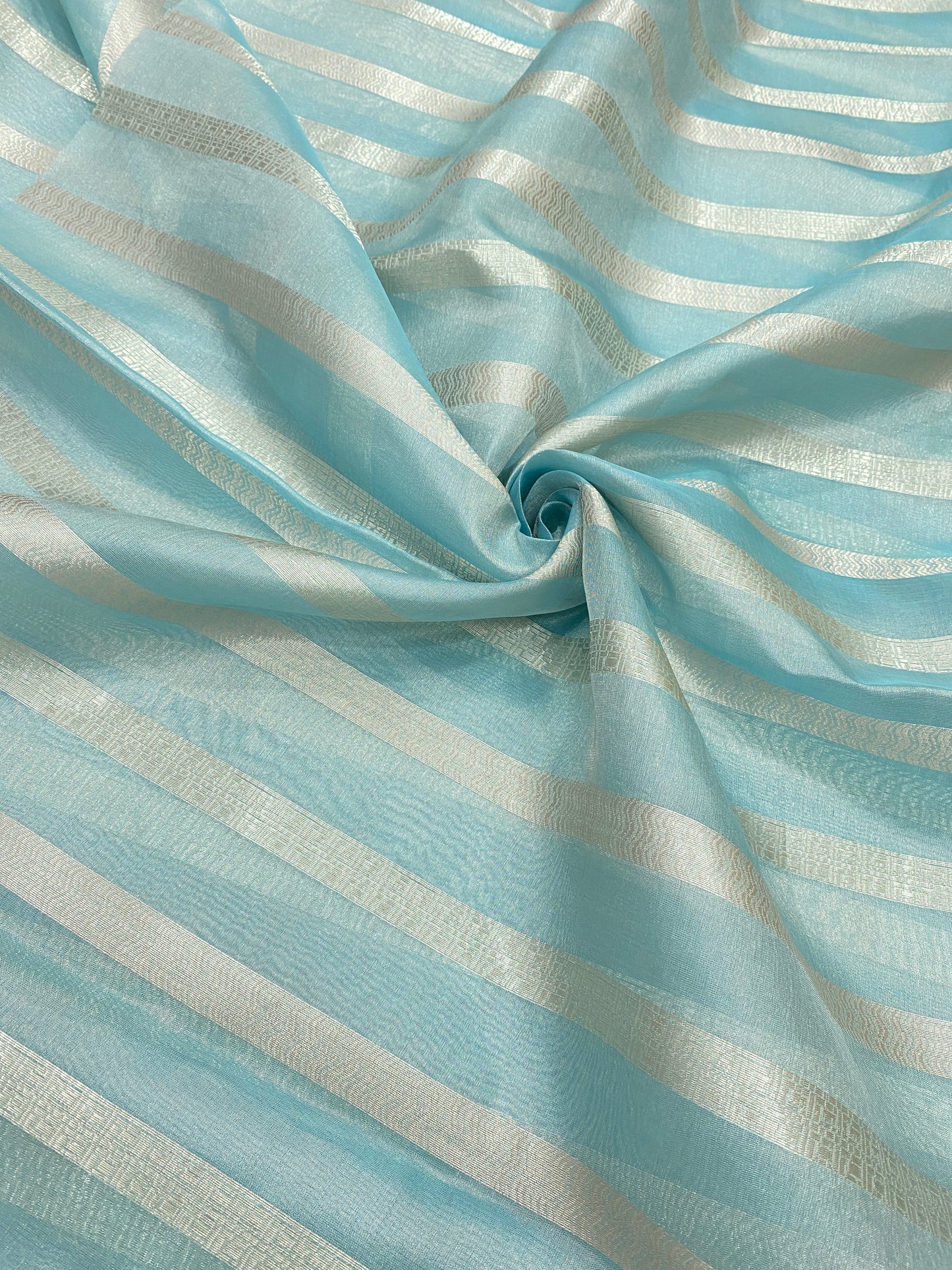 Pure Tissue Fancy Stripe (44’inch)