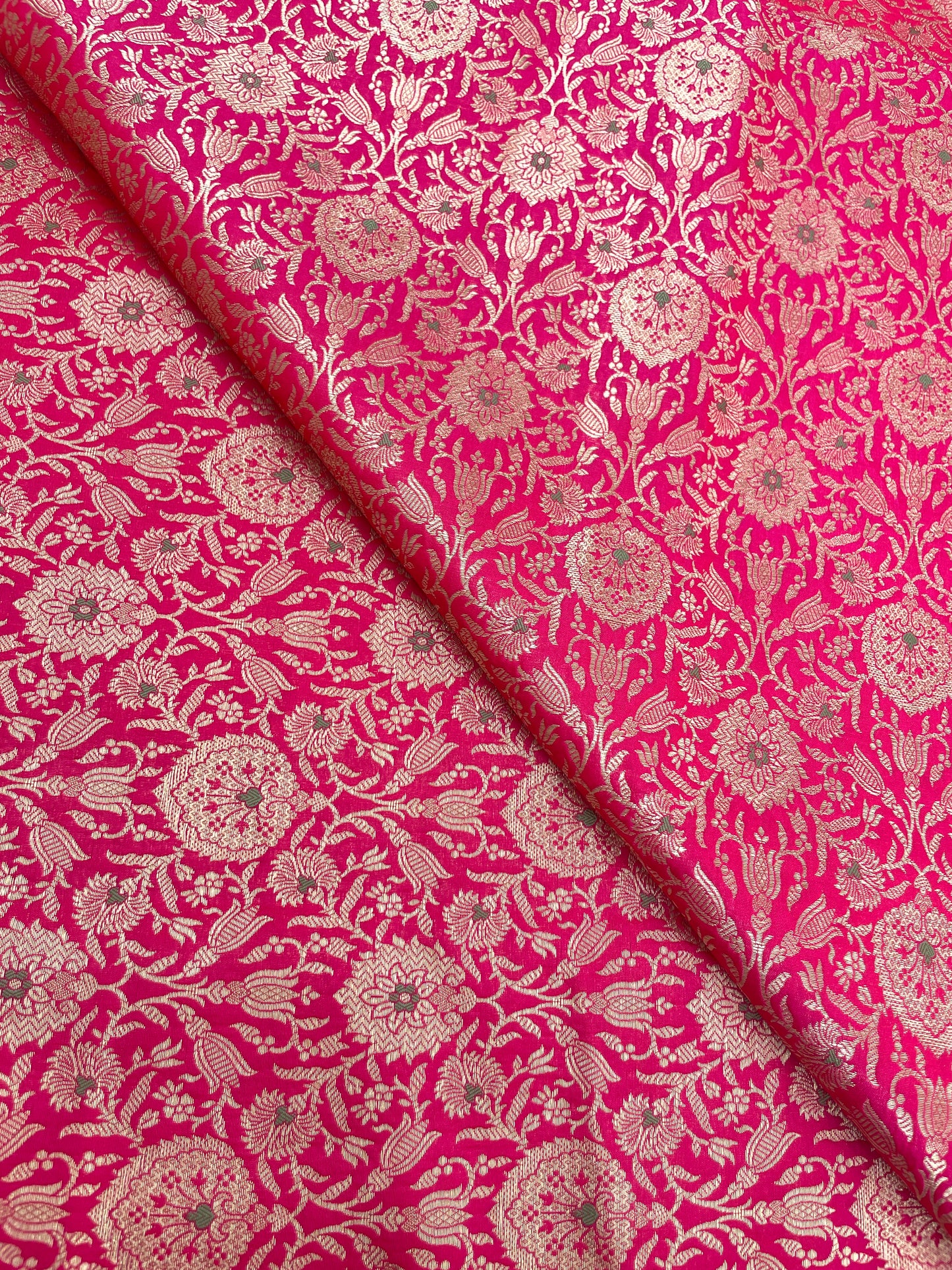 Banarasi Brocade (44"inch)