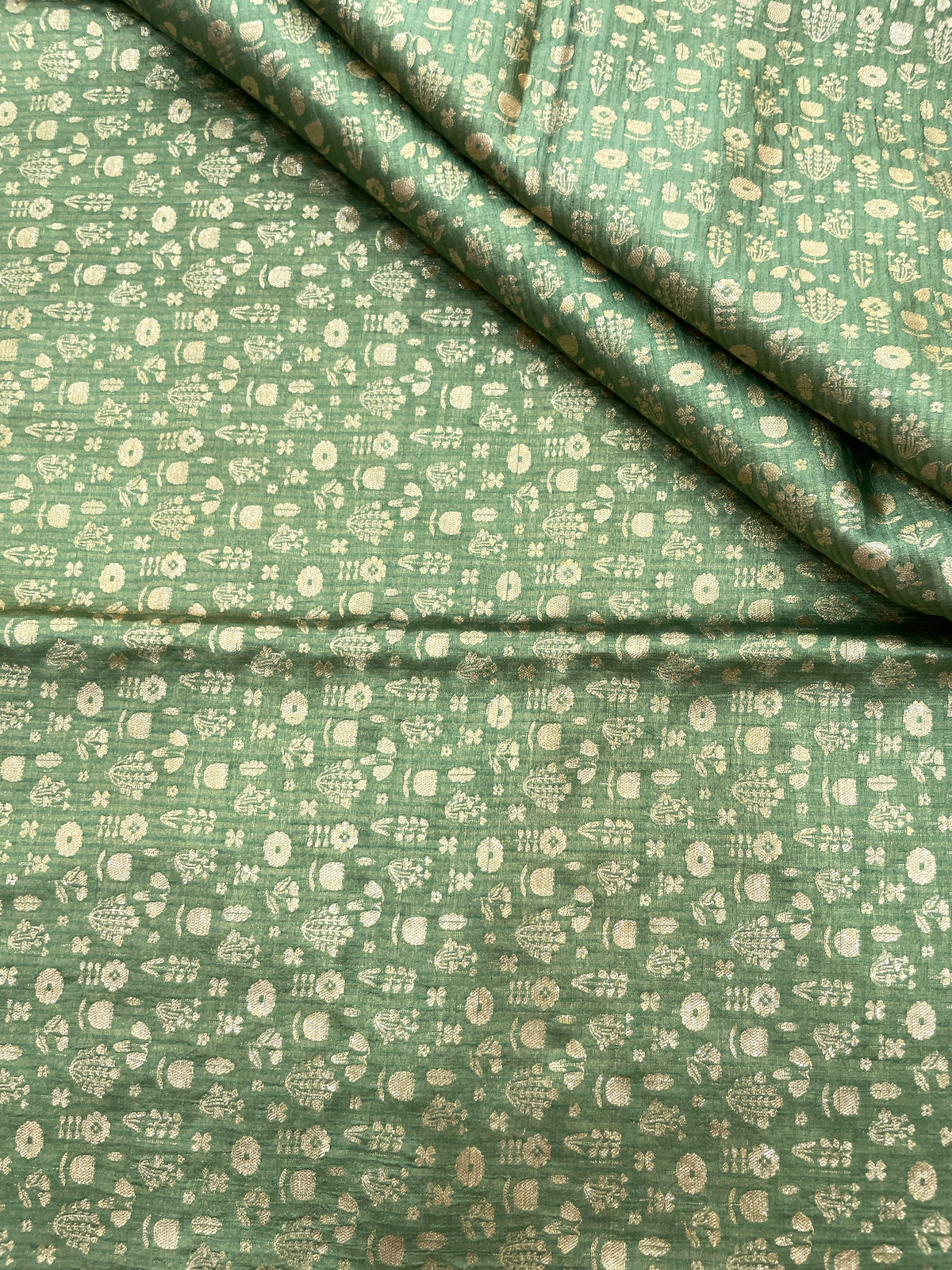 Pure Banarasi Katan Silk Zari Brocade