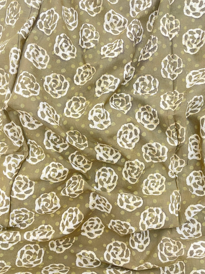 Elegant Adorable Block Print On Cotton Fabric