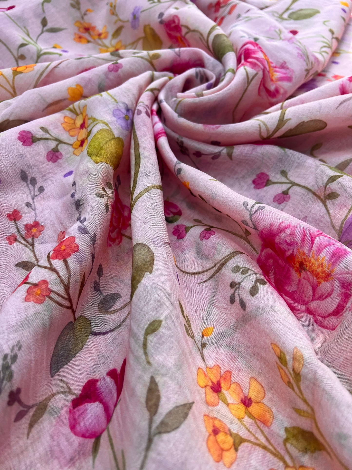 Very Luxurious Floral Print On Chanderi Fabric