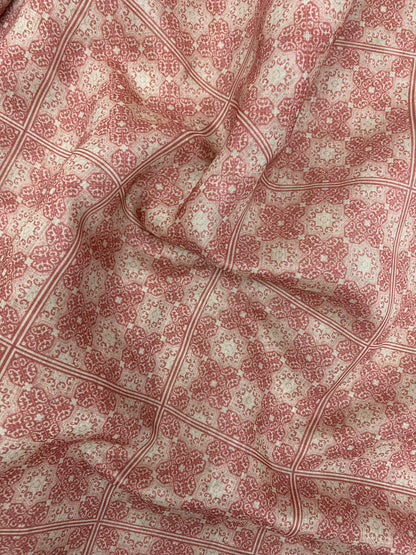 Elegant Gorgeous Fancy Traditional Prints On Chanderi Fabric