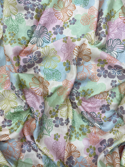 Elegant Adorable All Over Floral Print On Crepe Tissue Fabric