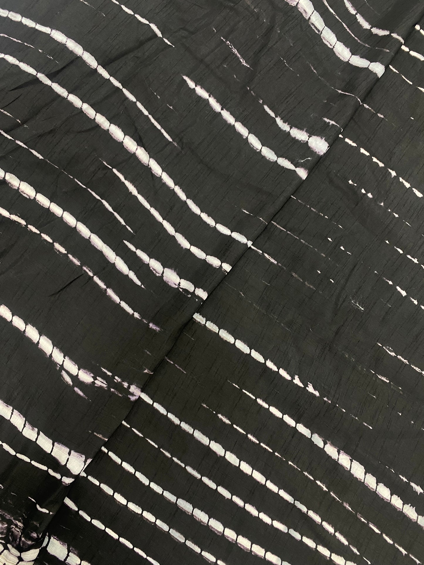 Classic Unique Black-White Shibori Print All Over Mysore Raw Silk Fabric