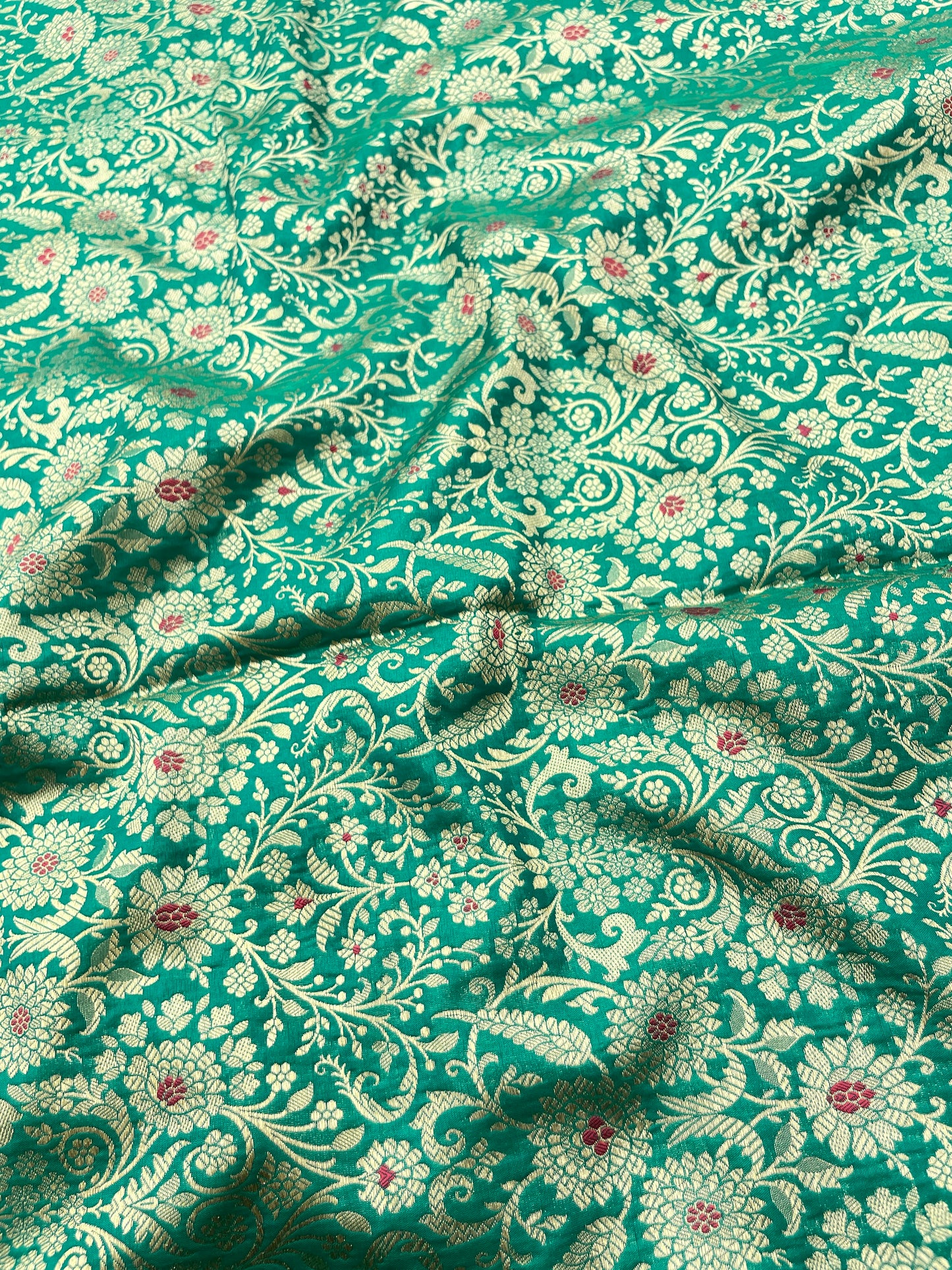 Banarsai Brocade (44’inch)