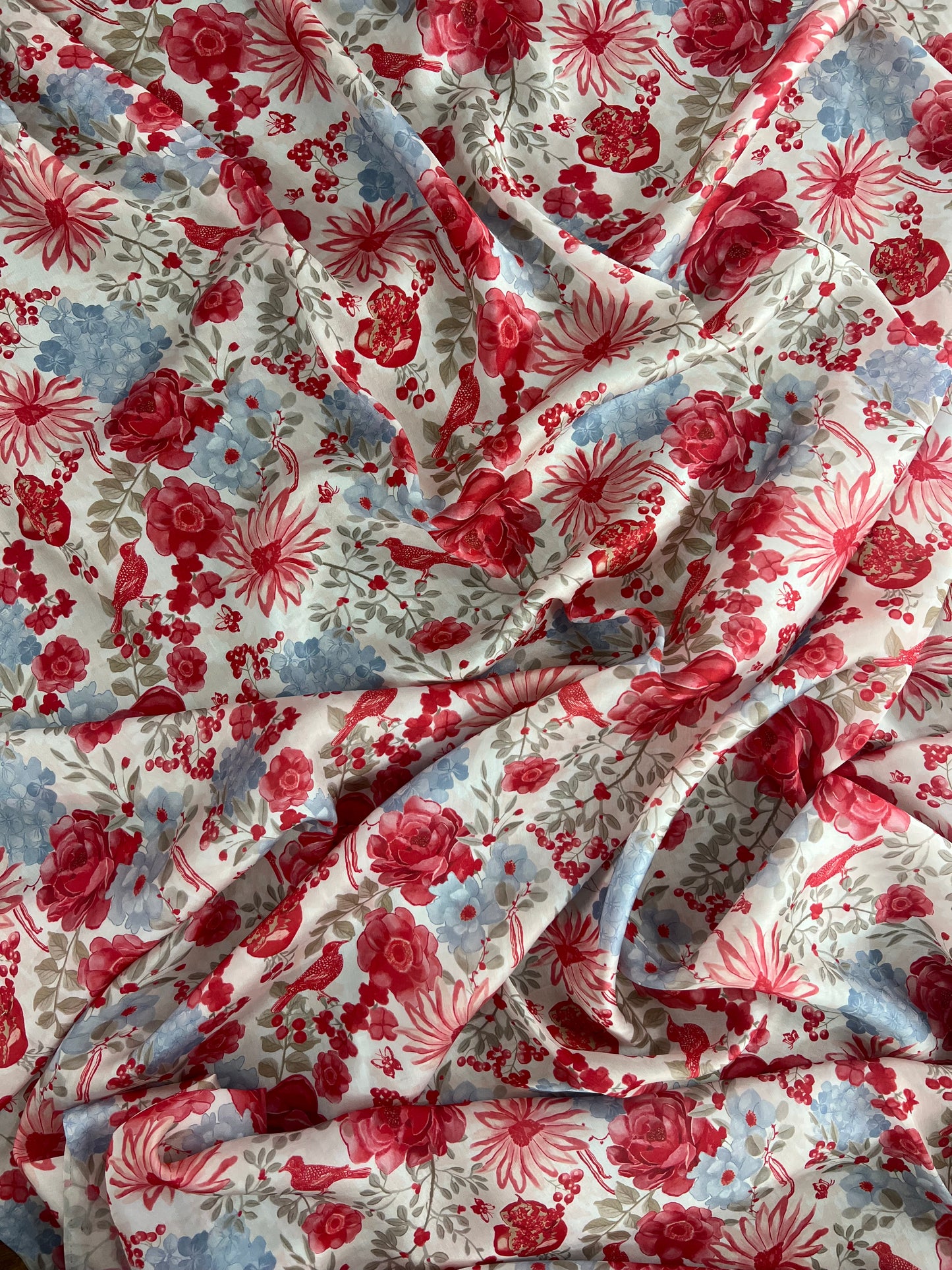 Gorgeous Appealing Floral Print On Georgette Fabic