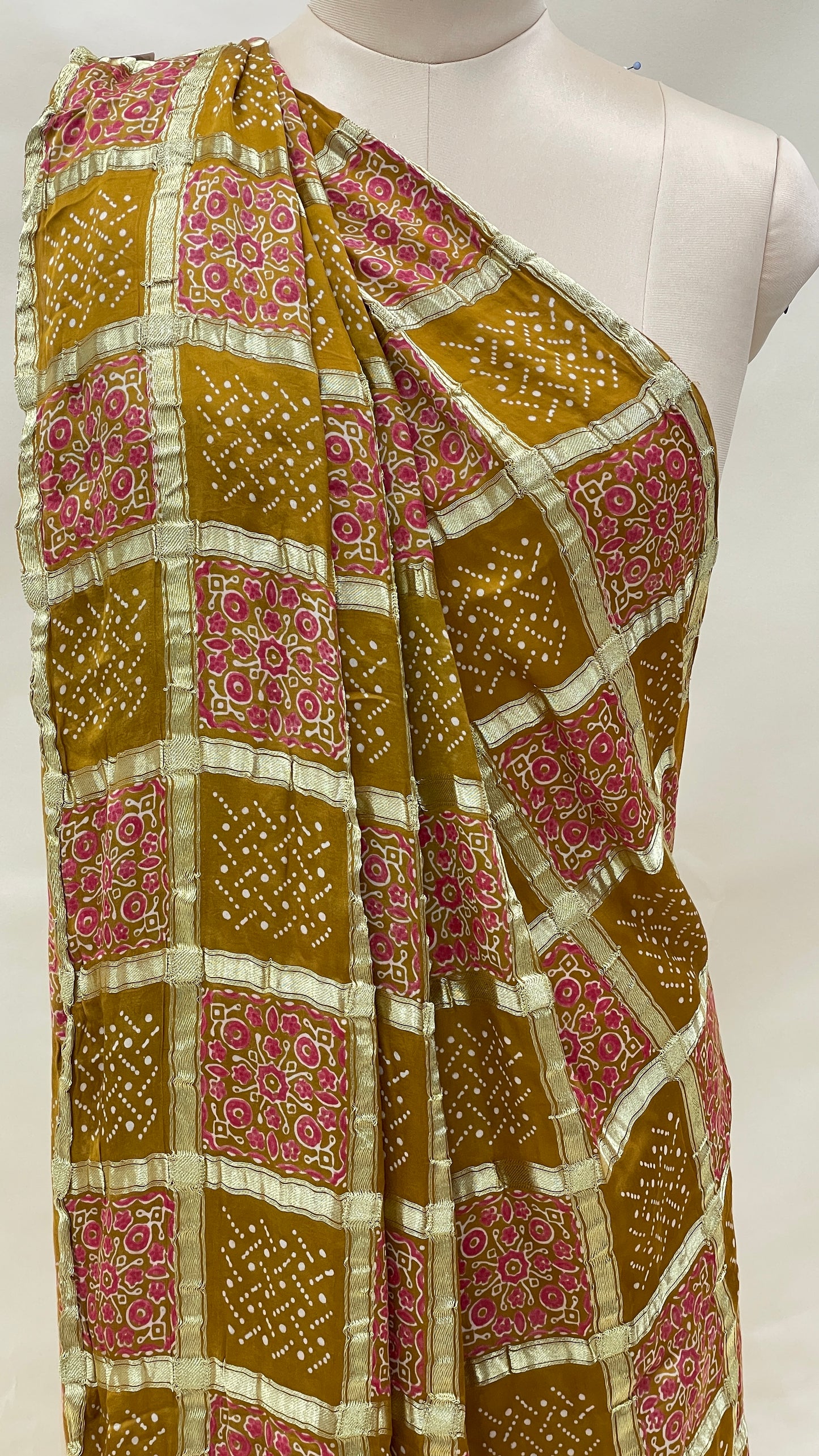 Pure Gazi Silk Bandhani Gatchola Dupatta