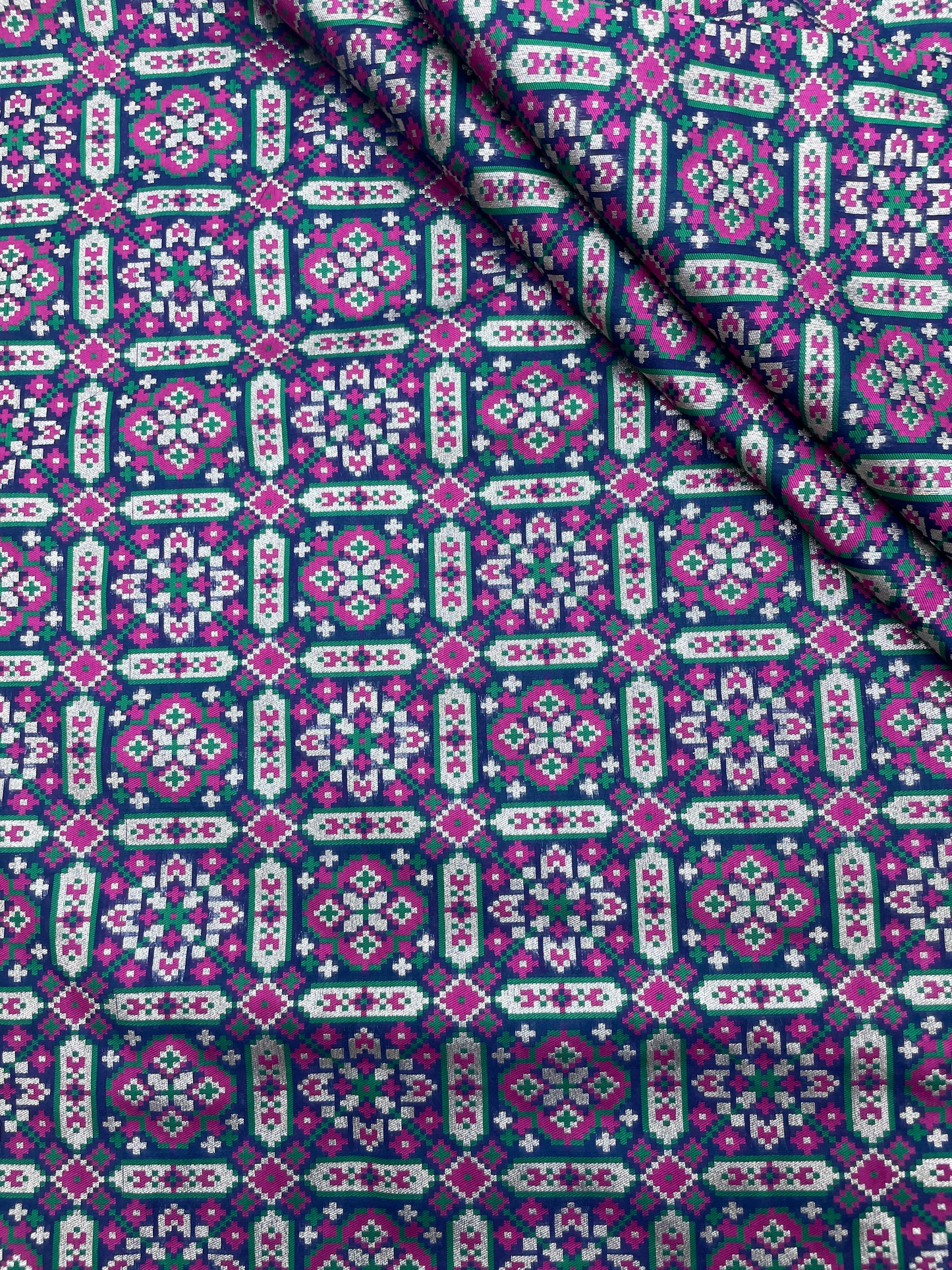 Banarasi Brocade Patola Weaving (Color Available) 44"Inch