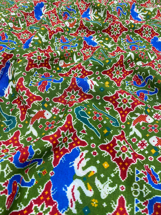 Dola Silk Patola Print (44" Inch)