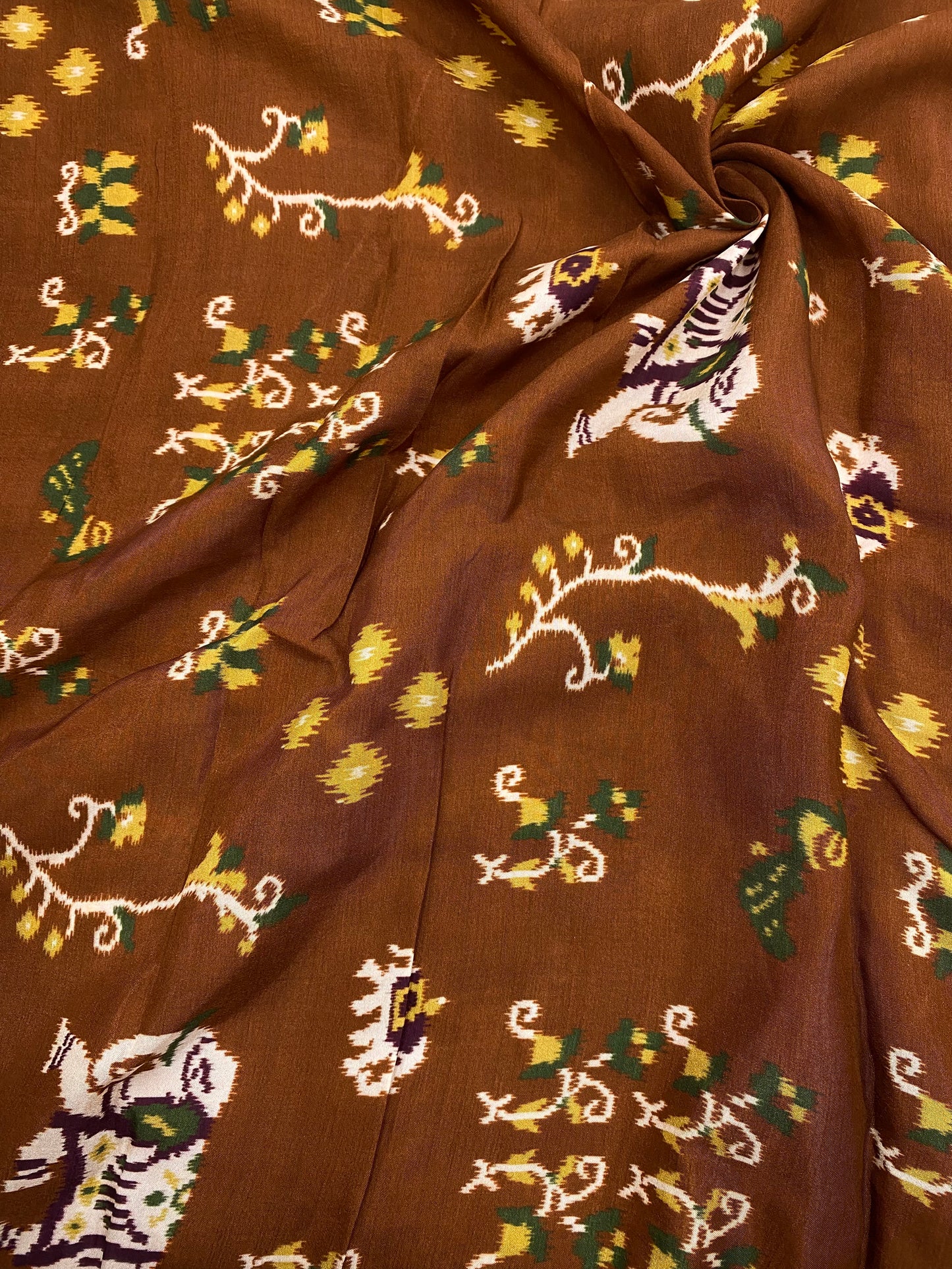 Dola Silk Patola Print (44" Inch)