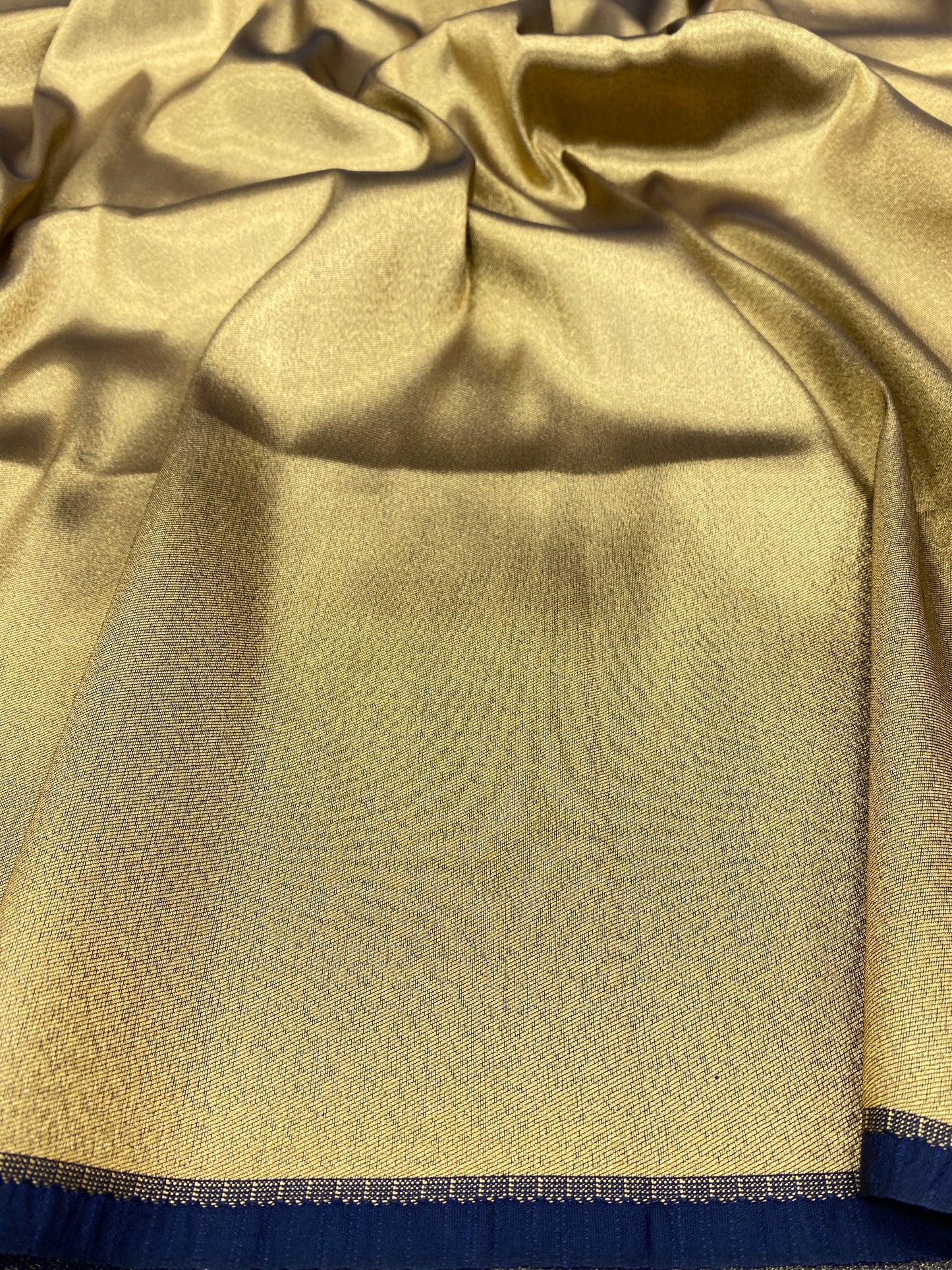 Banarasi Tissue Brocade (Color Availble)