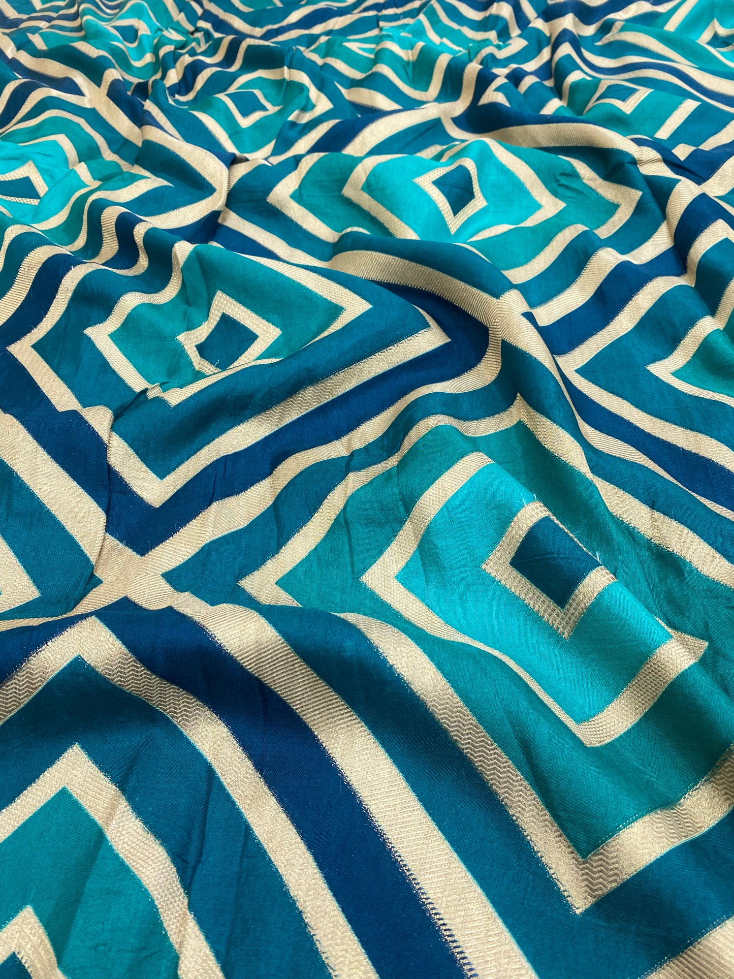 Banarsi Brocade Position Print (Color Available)