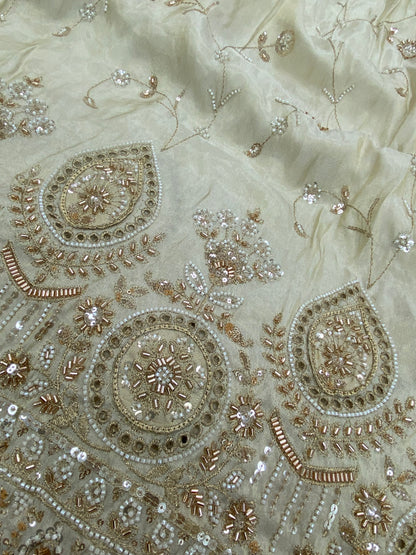 Tissue Beads Embroidery (44"Inch)