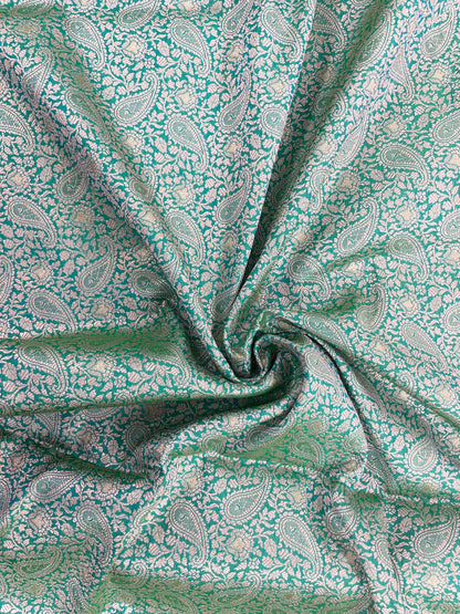 Pretty Glorious Minimal Ethnic Paisley Silver Zari Weaving On Pure Banarasi Kimkhwab Fabric