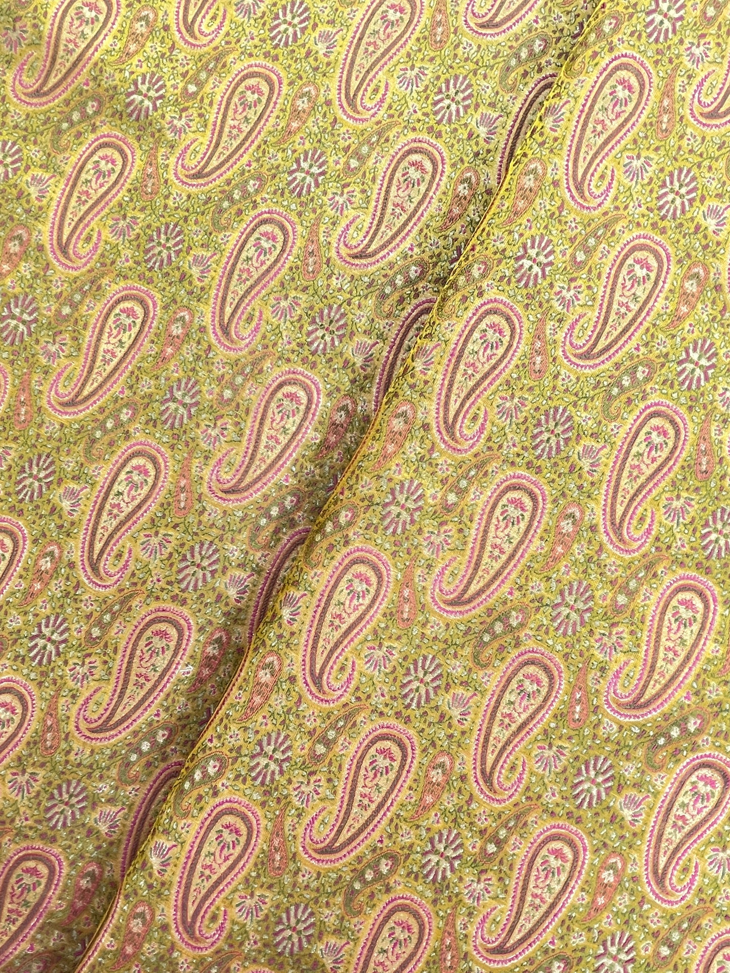 Exquisite Premium Paisley And Floral Detailing On Excellent Kimkhwab Fabric