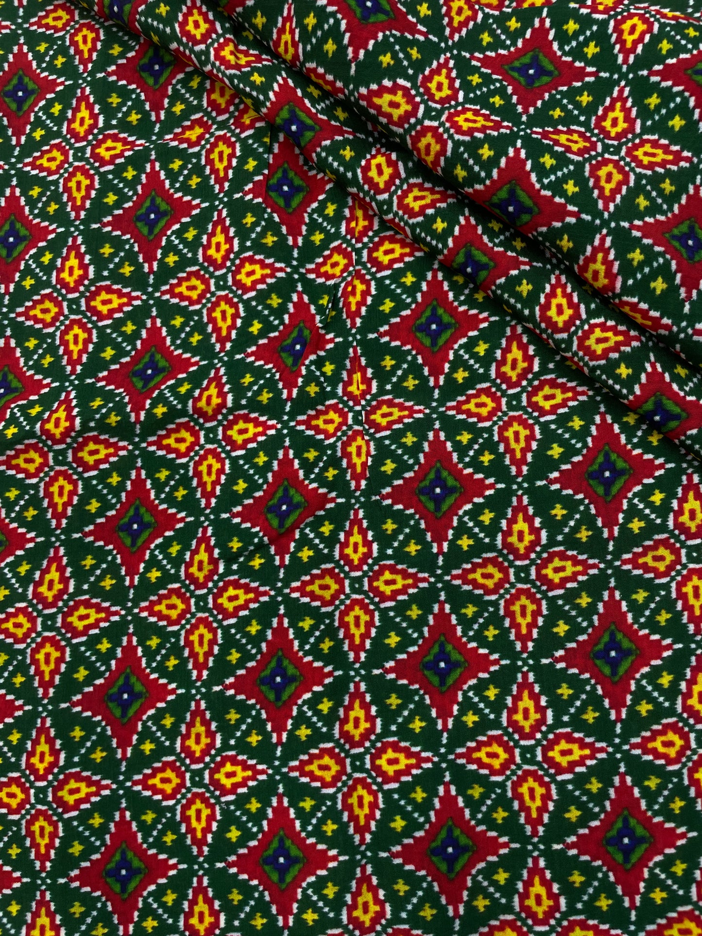 Dola Silk Patola Print (44" Inch)