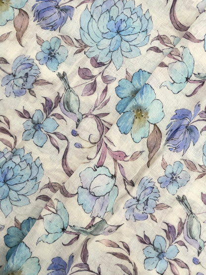 Adorable Beautiful Floral And Leafy Print On Linen Fabric