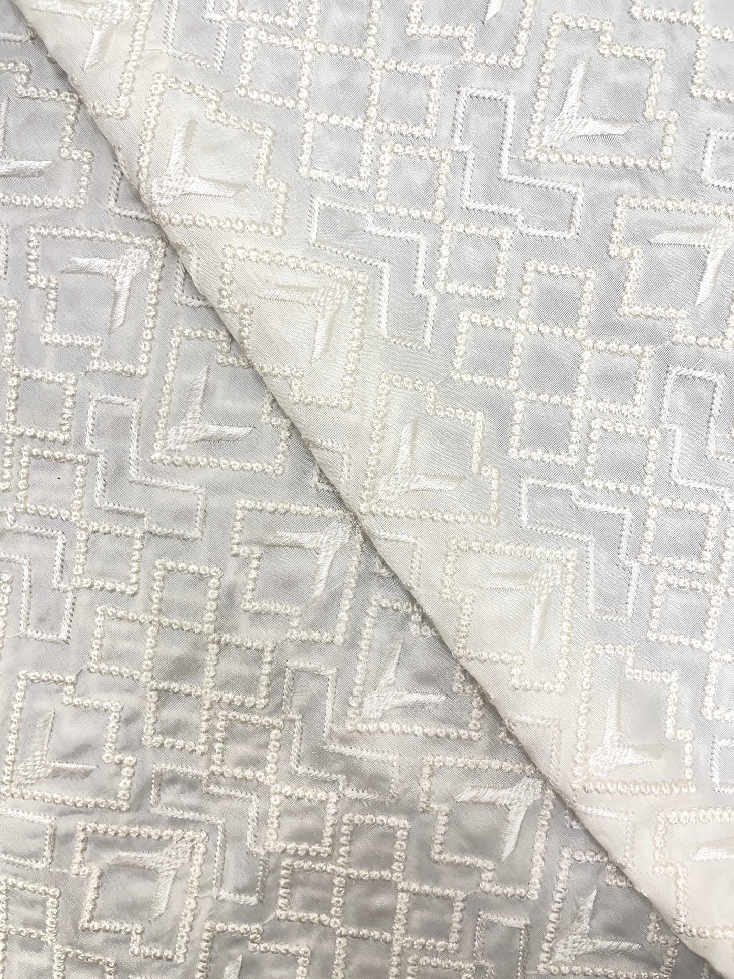 Mysore Silk Embroidery Dyeable