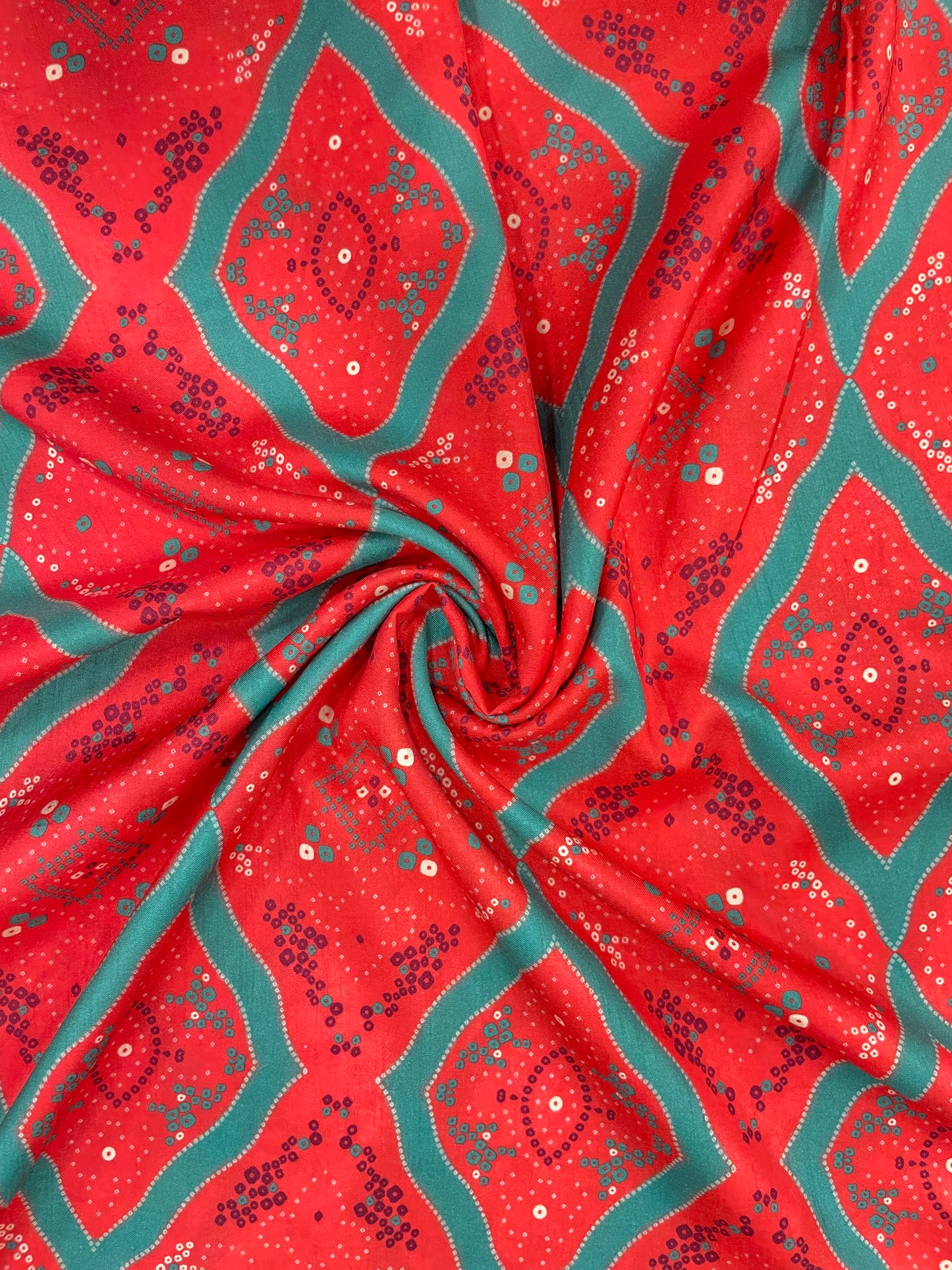 Bright Fascinating Traditional Minimal Print All Over Muslin Fabric