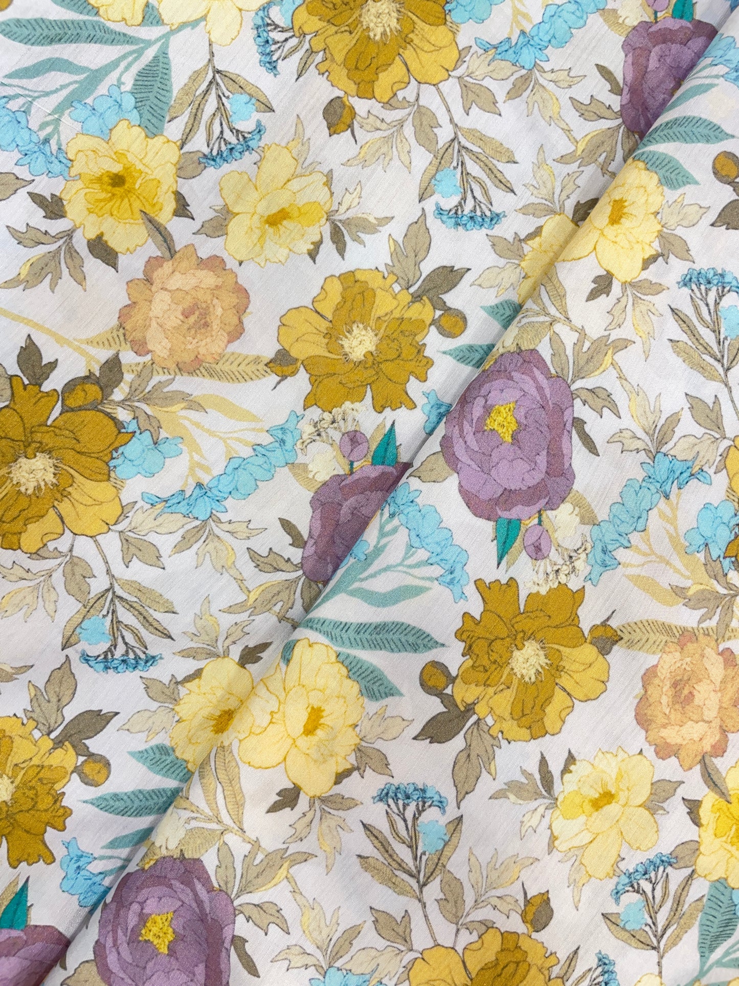 Superb Gorgeous Multicolor Marvelous Floral Print On Muslin Fabric