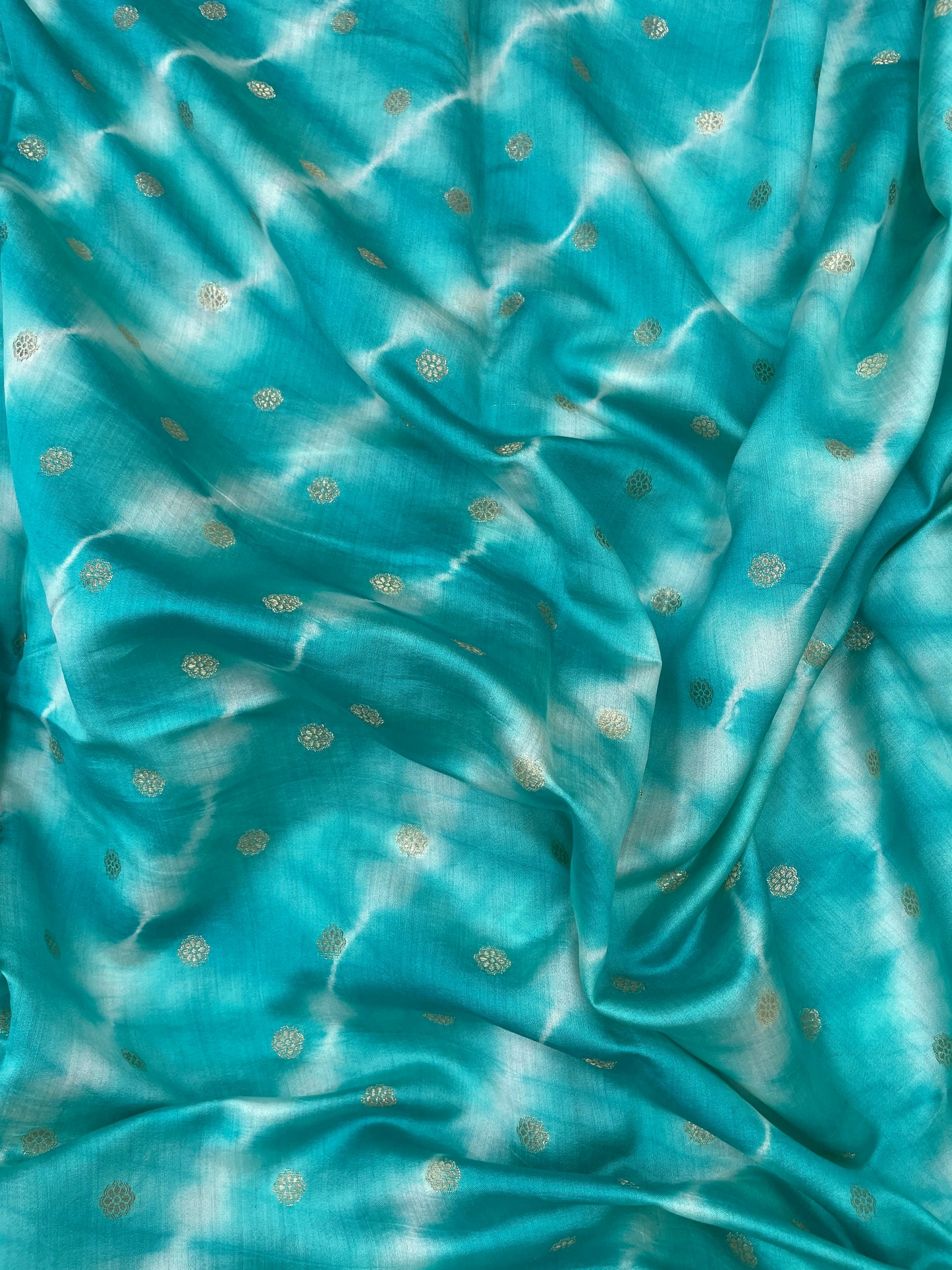 Pretty Attractive Floral Zari Weaving With Shibori Print On Pure Munga Silk Fabric