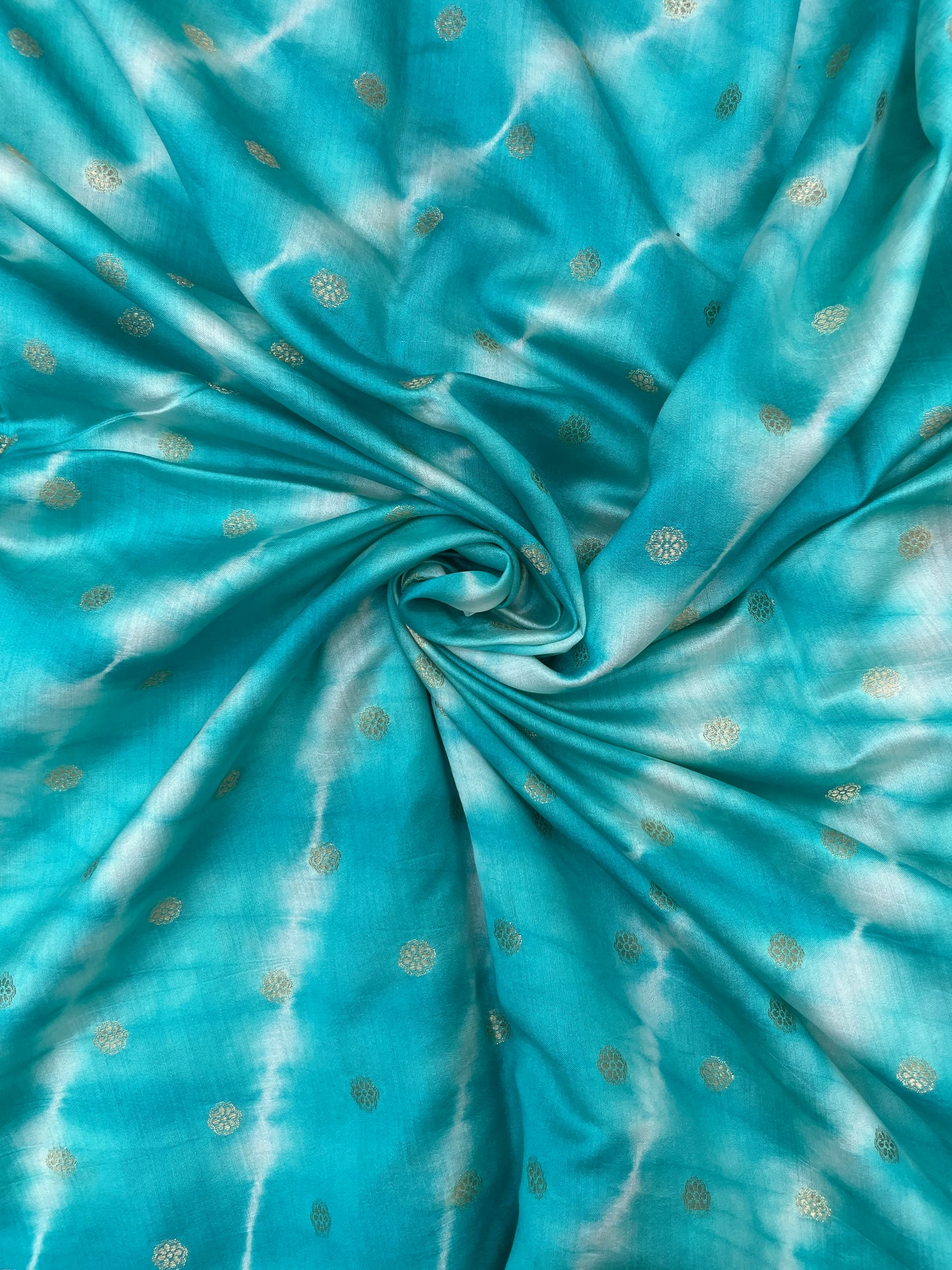 Pretty Attractive Floral Zari Weaving With Shibori Print On Pure Munga Silk Fabric