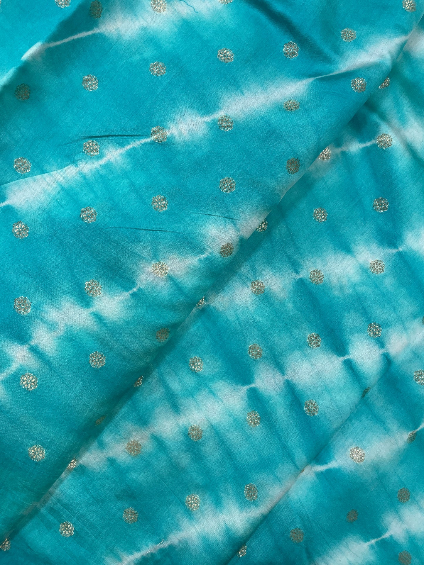 Pretty Attractive Floral Zari Weaving With Shibori Print On Pure Munga Silk Fabric