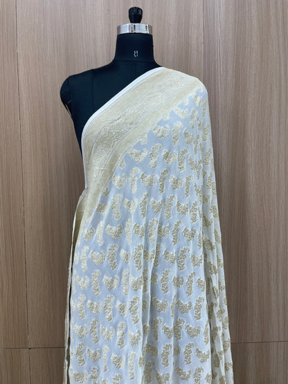 Perfect Radiating Golden Traditional Zari Jacquard Weaving On Dyeable Pure Gorgette Dupatta