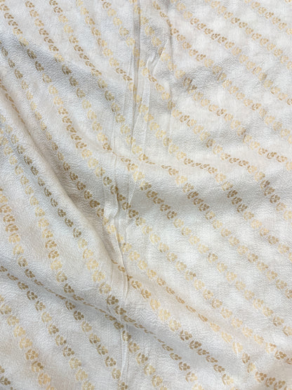 Delicate Classic Dainty Floral Golden Zari Jacquard Weaving On Pure Munga Crush Fabric