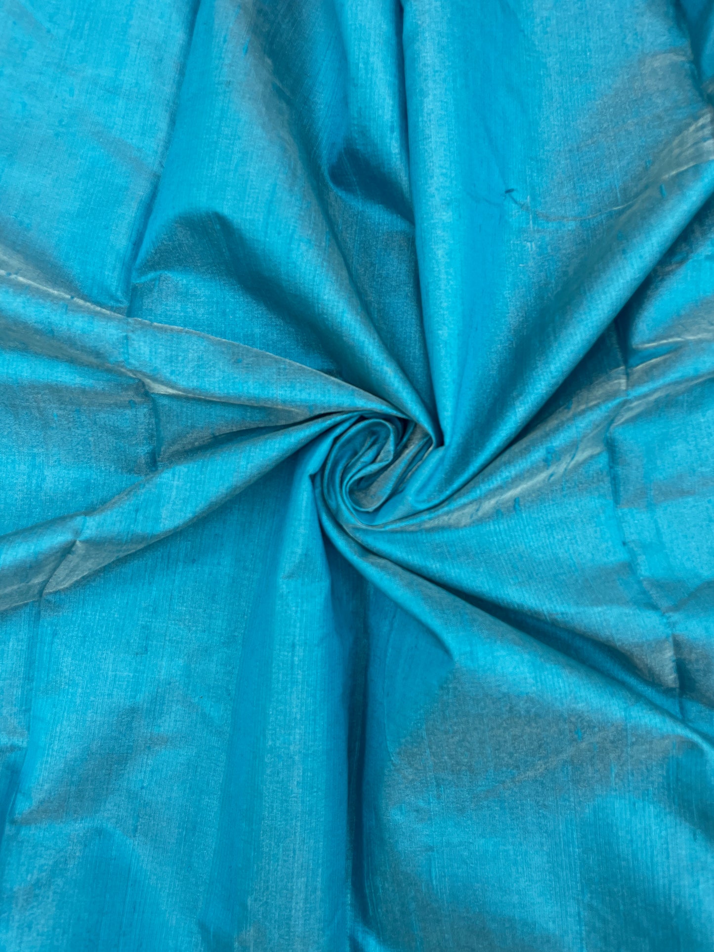 Unique Radiating Sea Blue Color Pure Raw Silk Fabric