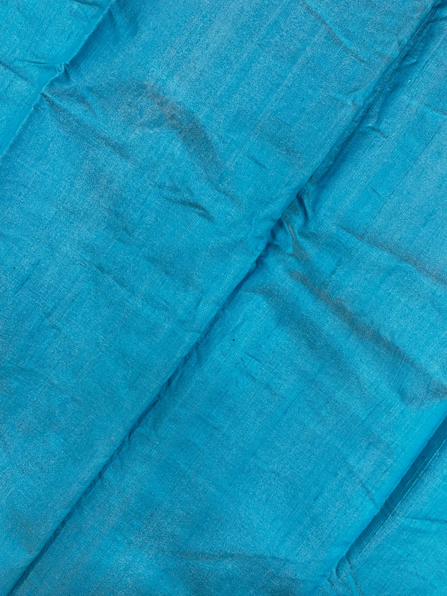 Unique Radiating Sea Blue Color Pure Raw Silk Fabric