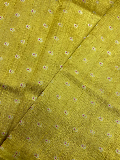 Gorgeous Appealing Golden Flower Butti On Pure Silk Fabric