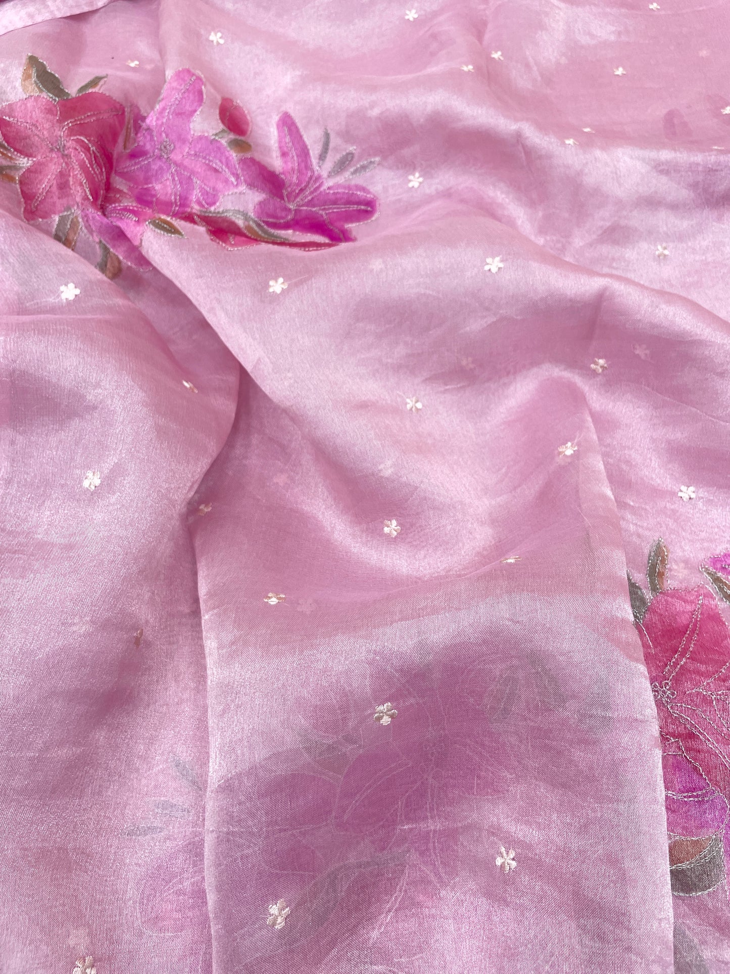 Excellent Luxurious Floral Hand Paint On Pure Silk Tissue Fabric