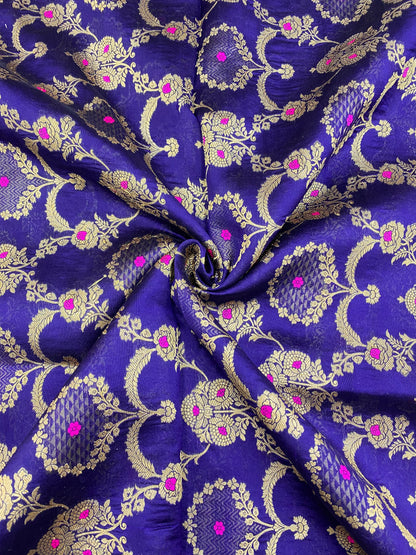 Pretty Classic Floral Zari Weaving On Pure Silk Fabric