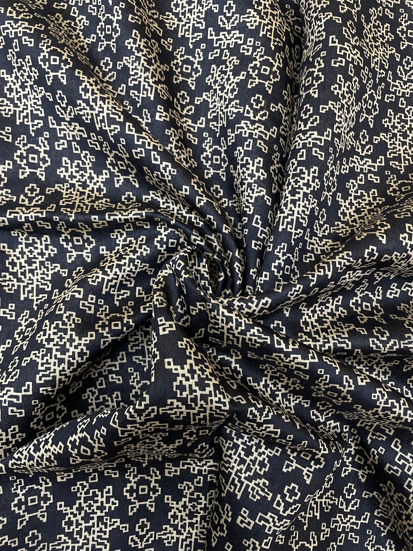 Stunning Elegant Traditional Print All Over Pure Tussar Silk Fabric