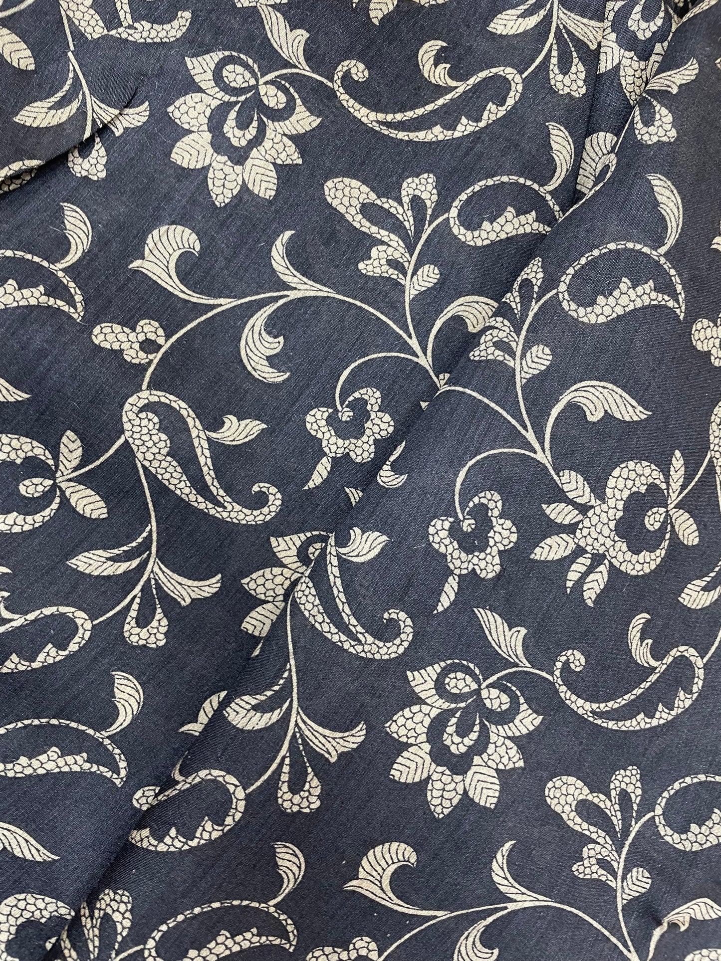 Unique Radiating Ethnic Floral And Leafy Print On Pure Tussar Silk Fabric