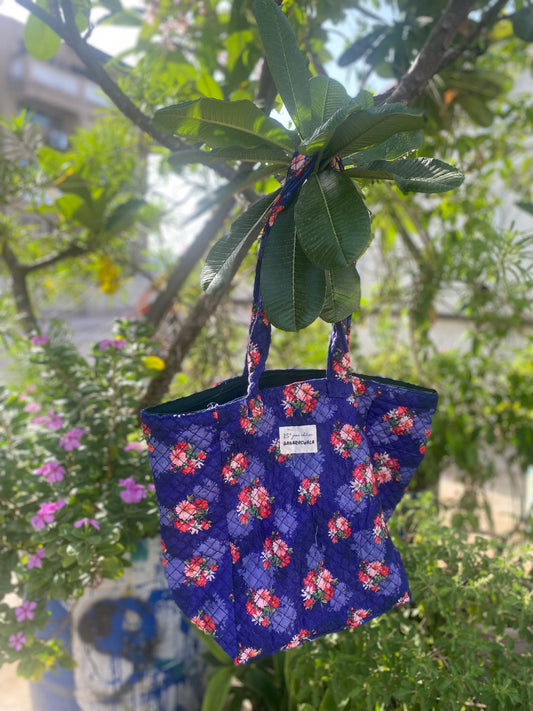 Eye Catching Eco Friendly Floral Printed Cloth Tote Bag