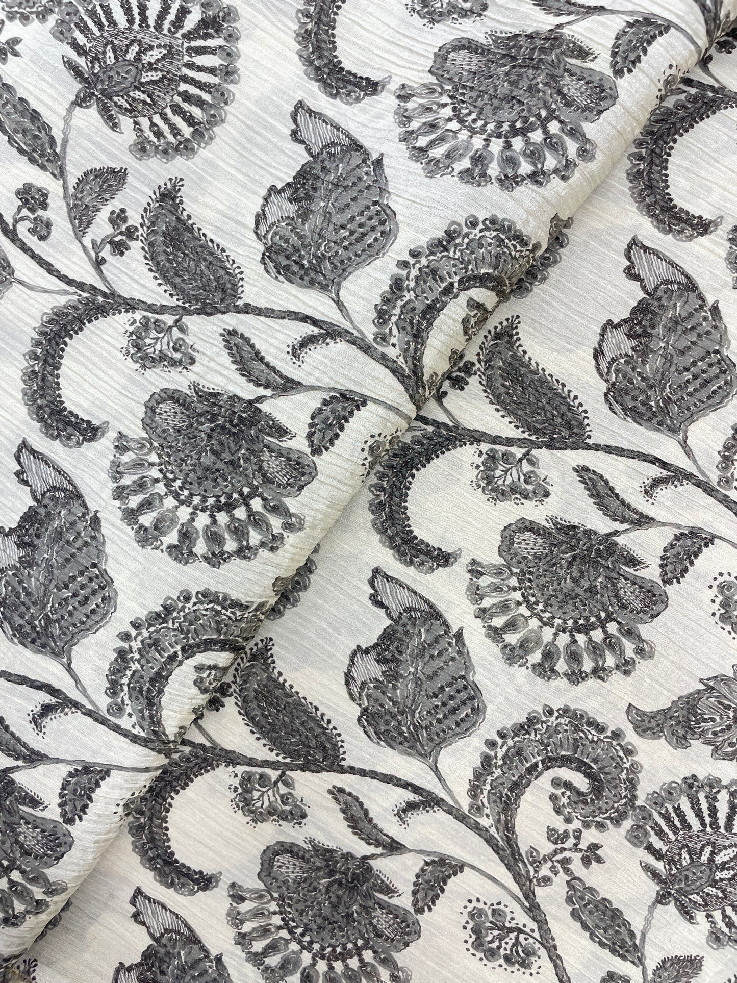 Unique Elegant Flower And Leaf Print On Tissue Crush Fabric