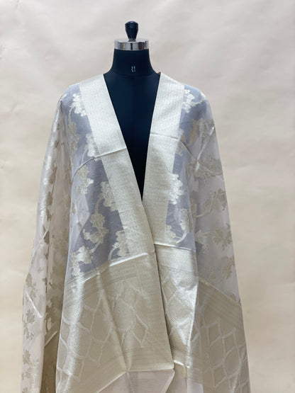 Subtle Yet Elegant Floral Zari Weaving On Tissue Dupatta