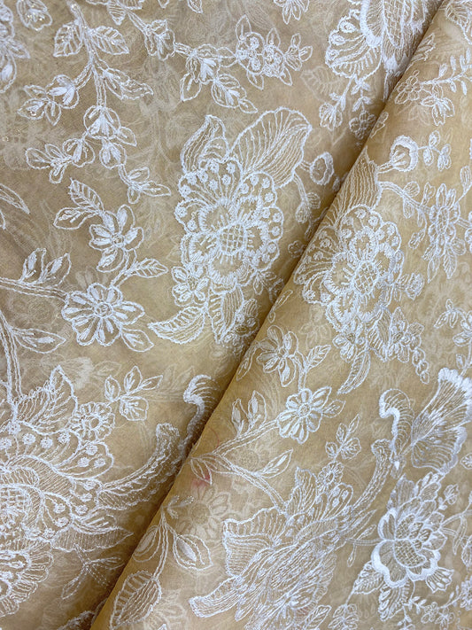 Ethnic Pattern Floral Thread Embroidery On Dyeable Tissue Fabric