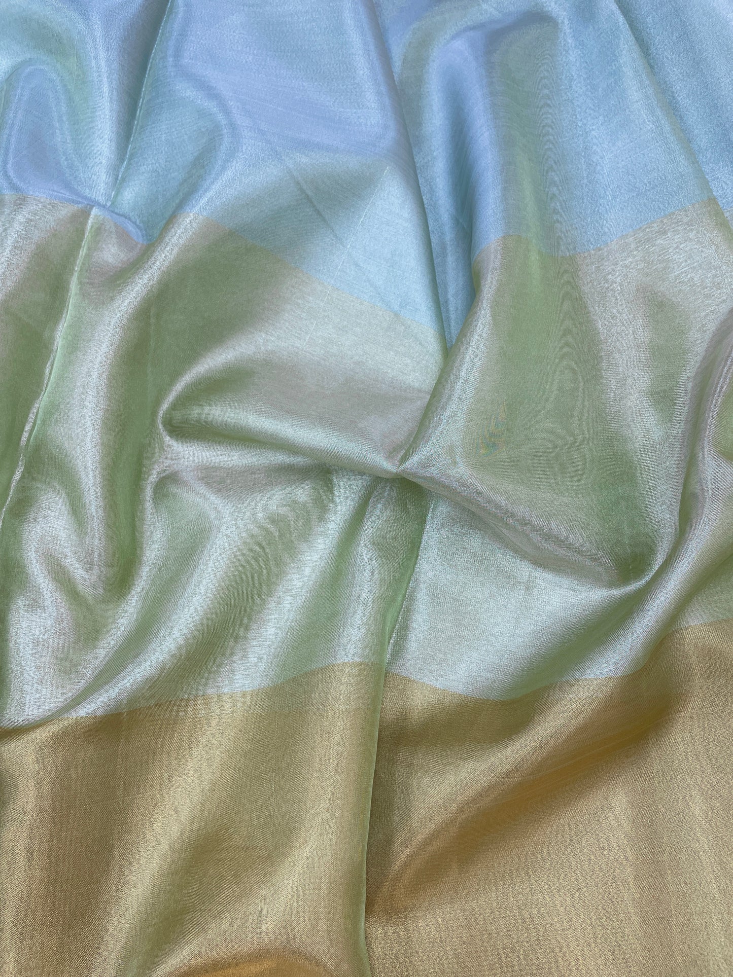 Beautiful 3D Illusion Print Mint Green and Pista Green Copper on Tissue Fabric