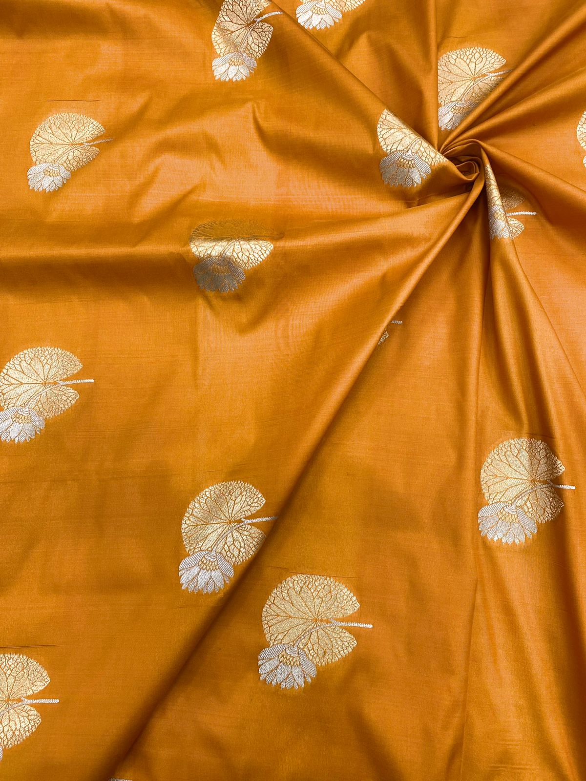 Premium Banarasi Brocade (Colors Available) 44"Inch