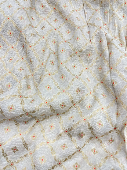 Pure Munga Silk Crush Fabric With Meenakari Butti
