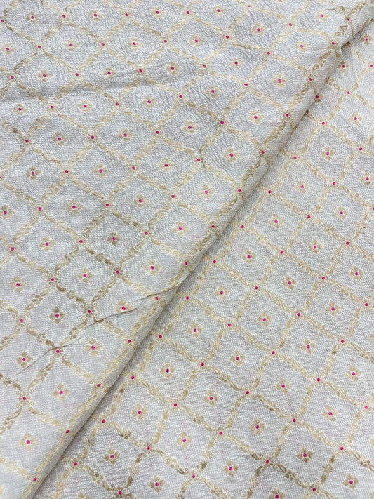 Pure Munga Silk Crush Fabric With Meenakari Butti
