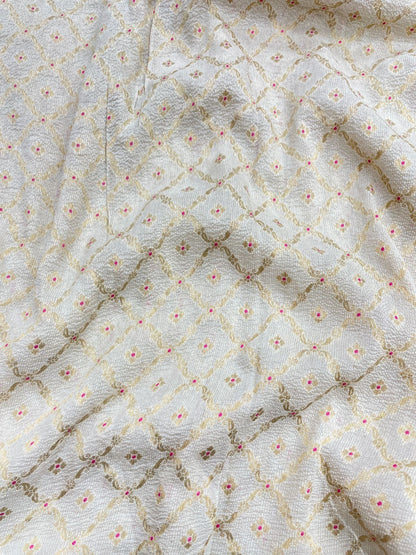 Pure Munga Silk Crush Fabric With Meenakari Butti