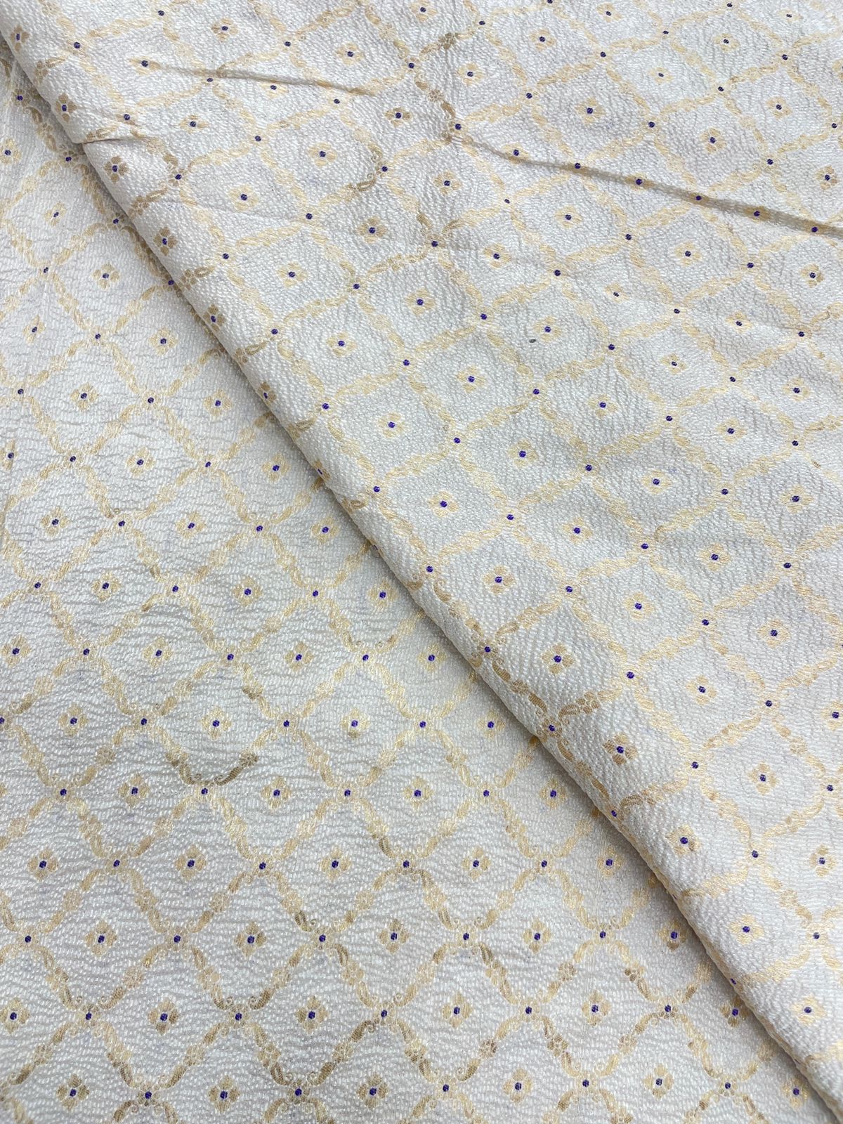 Pure Munga Silk Crush Fabric With Meenakari Butti