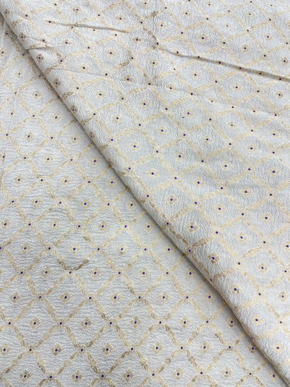 Pure Munga Silk Crush Fabric With Meenakari Butti